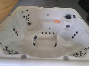 Nordic JUBILEE LS™  LUXURY SERIES Hot tub Spa
